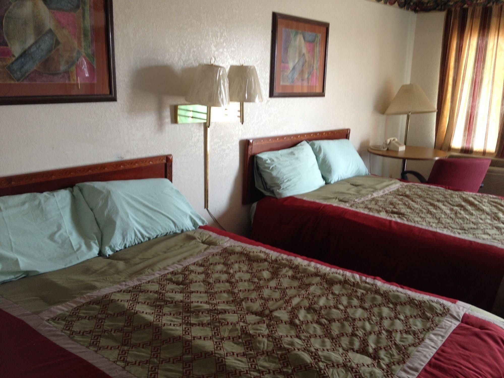 Crown Inn Grand Prairie Eksteriør billede